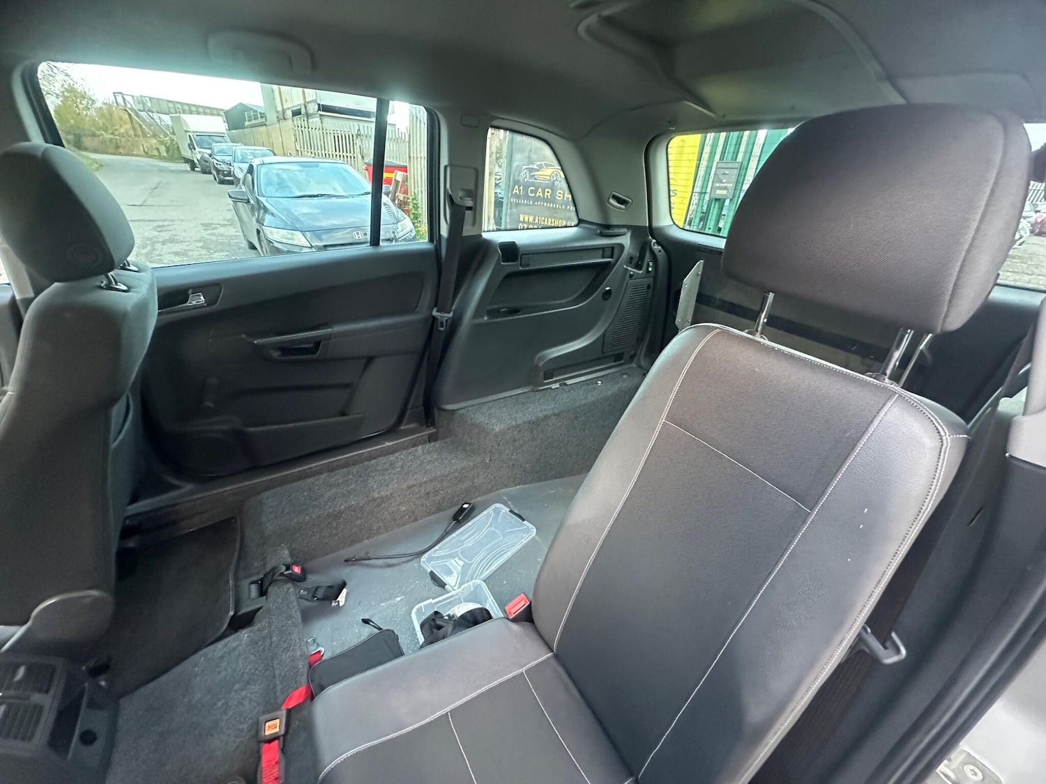 Used Vauxhall Zafira 2011 for sale - 76522300: Photo 18