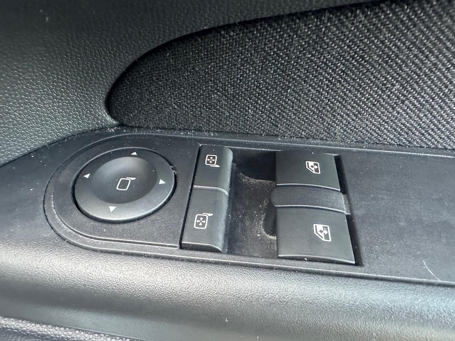 Used Vauxhall Zafira 2011 for sale - 76522300: Photo 20