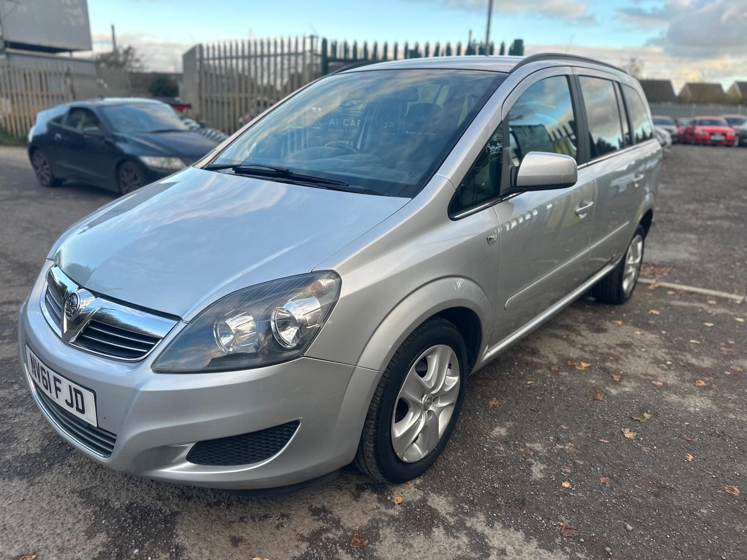 Used Vauxhall Zafira 2011 for sale - 76522300: Photo 3
