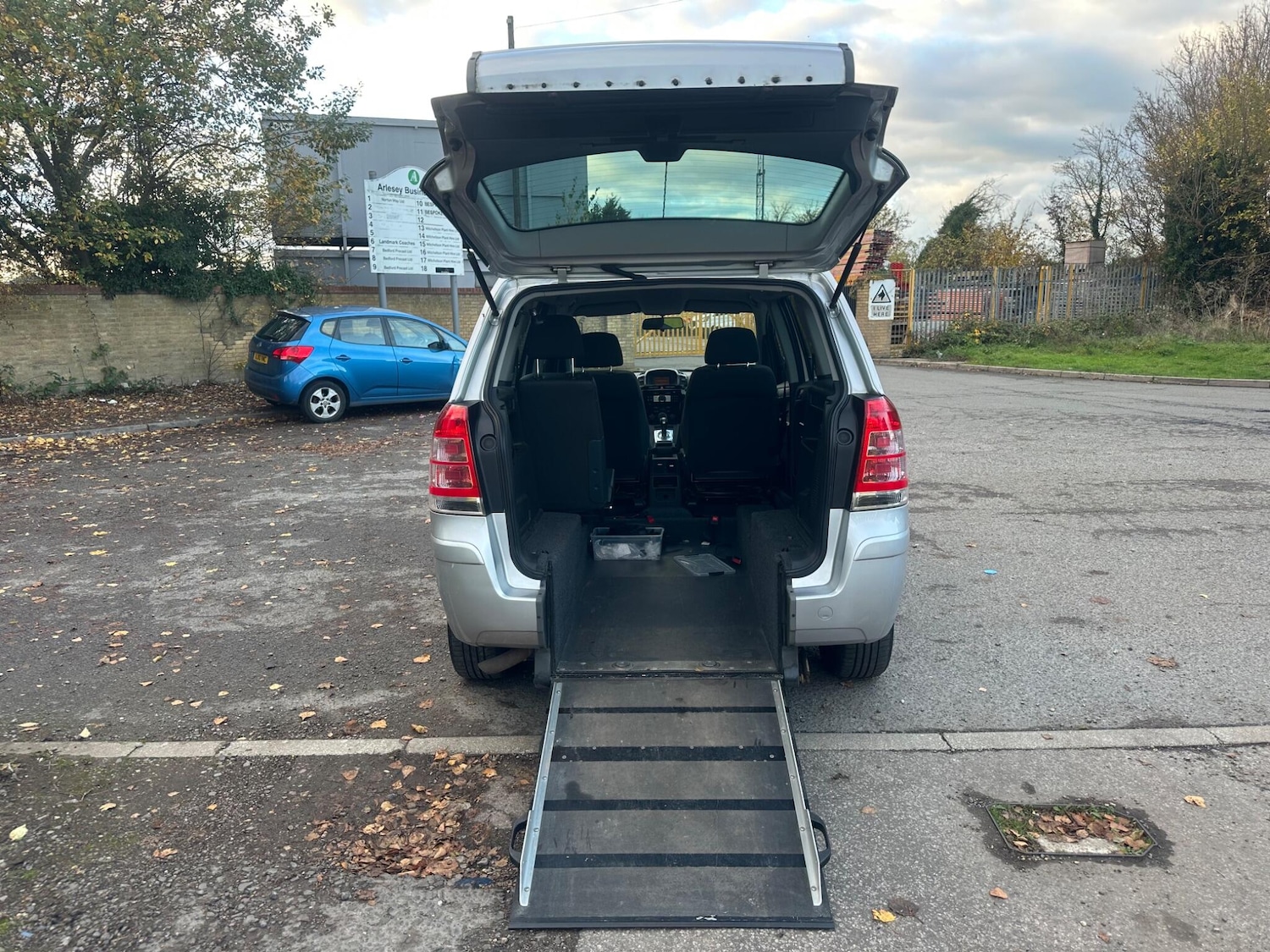 Used Vauxhall Zafira 2011 for sale - 76522300: Photo 48