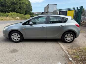 Used Vauxhall Astra 2010 for sale - 75030921: Photo