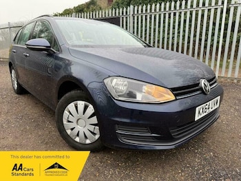 Used Volkswagen Golf 2014 for sale - 75915503: Photo