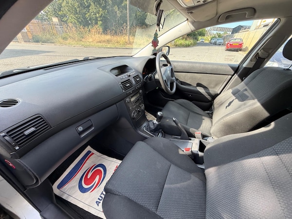 Used Toyota Avensis 2004 for sale - 75290370: Photo 31