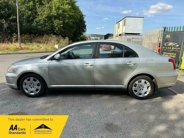 Used Toyota Avensis 2004 for sale - 75290370: Photo 4