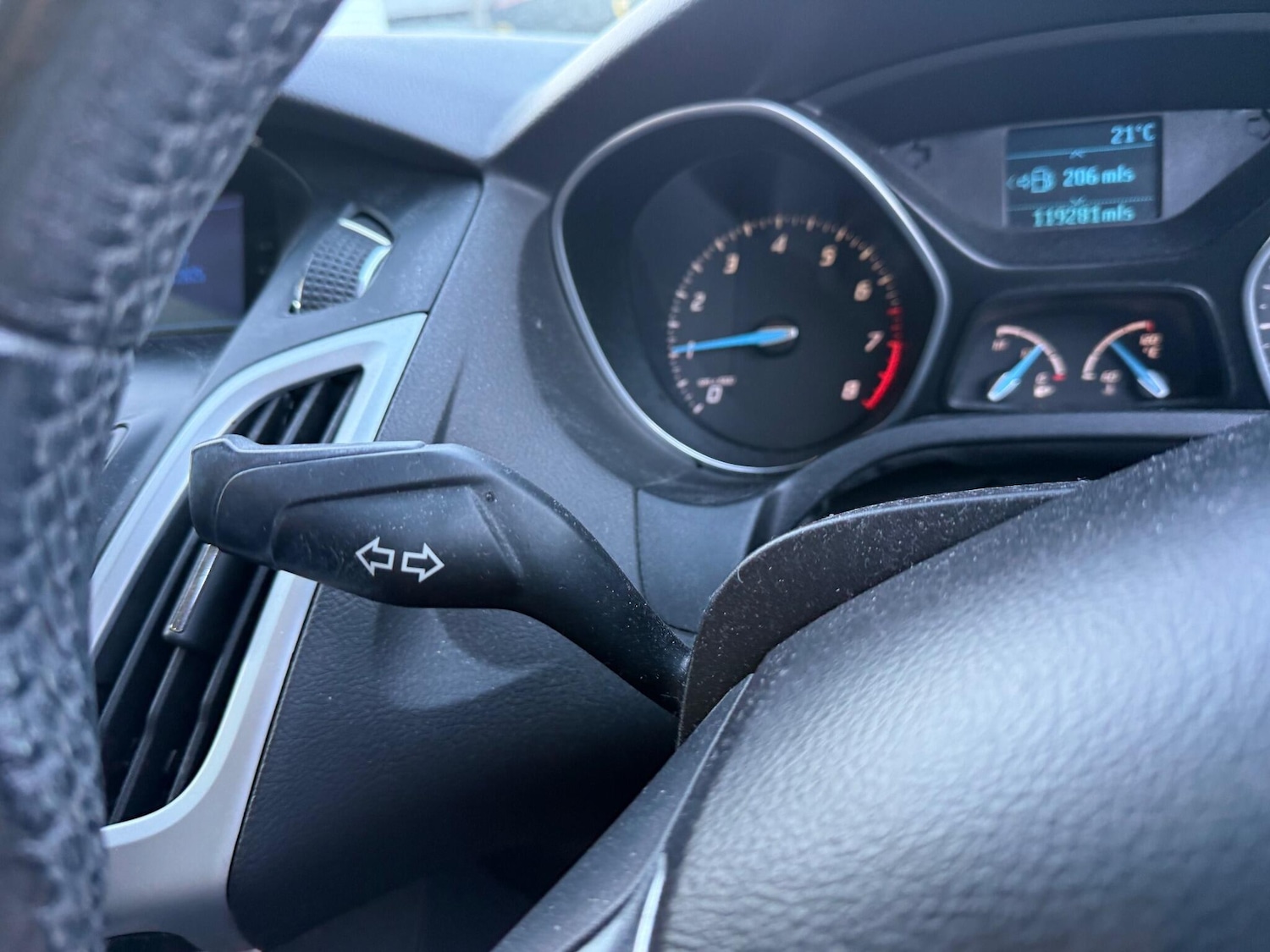 Used Ford Focus 2011 for sale - 76188759: Photo 16