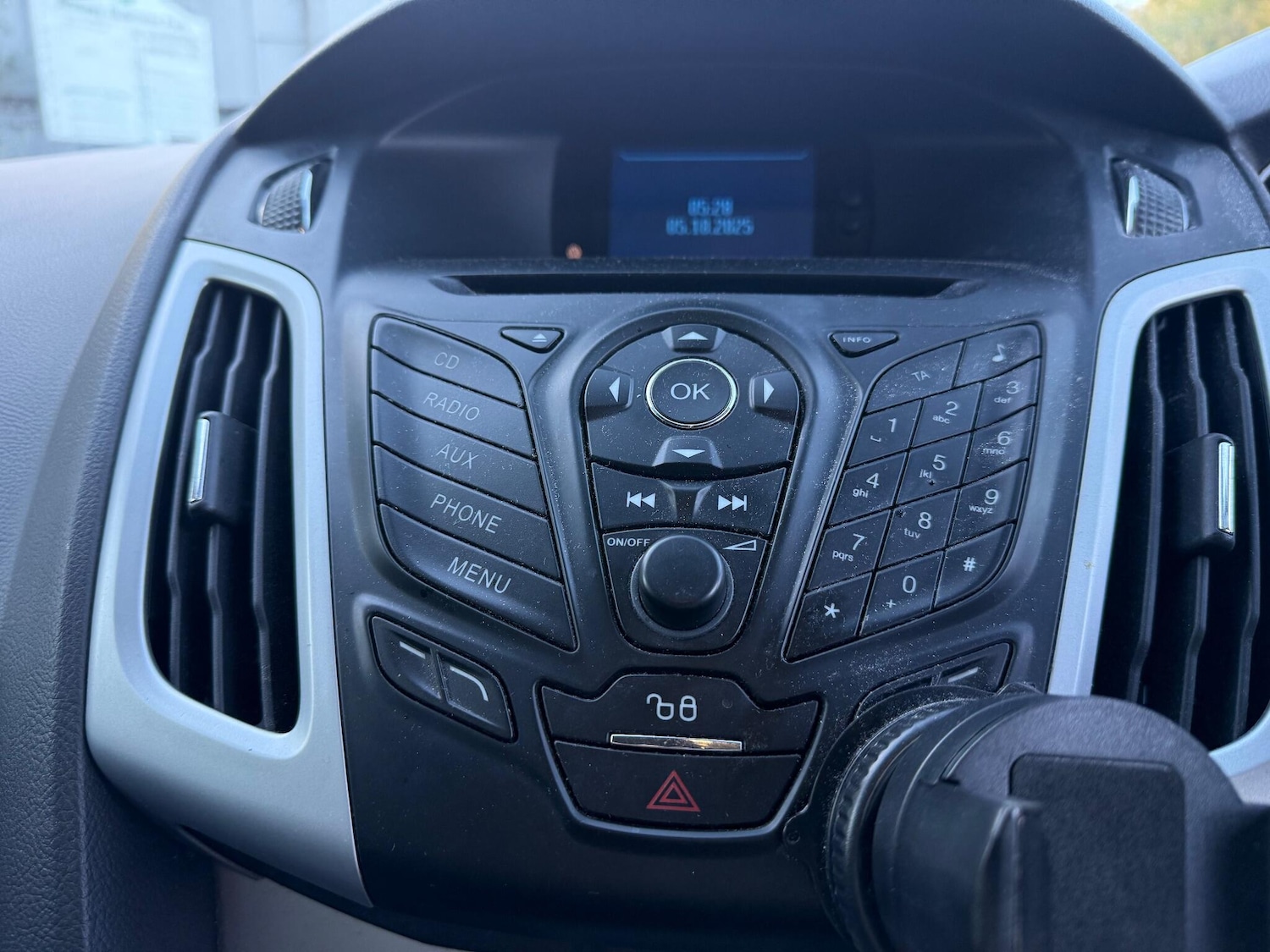 Used Ford Focus 2011 for sale - 76188759: Photo 18