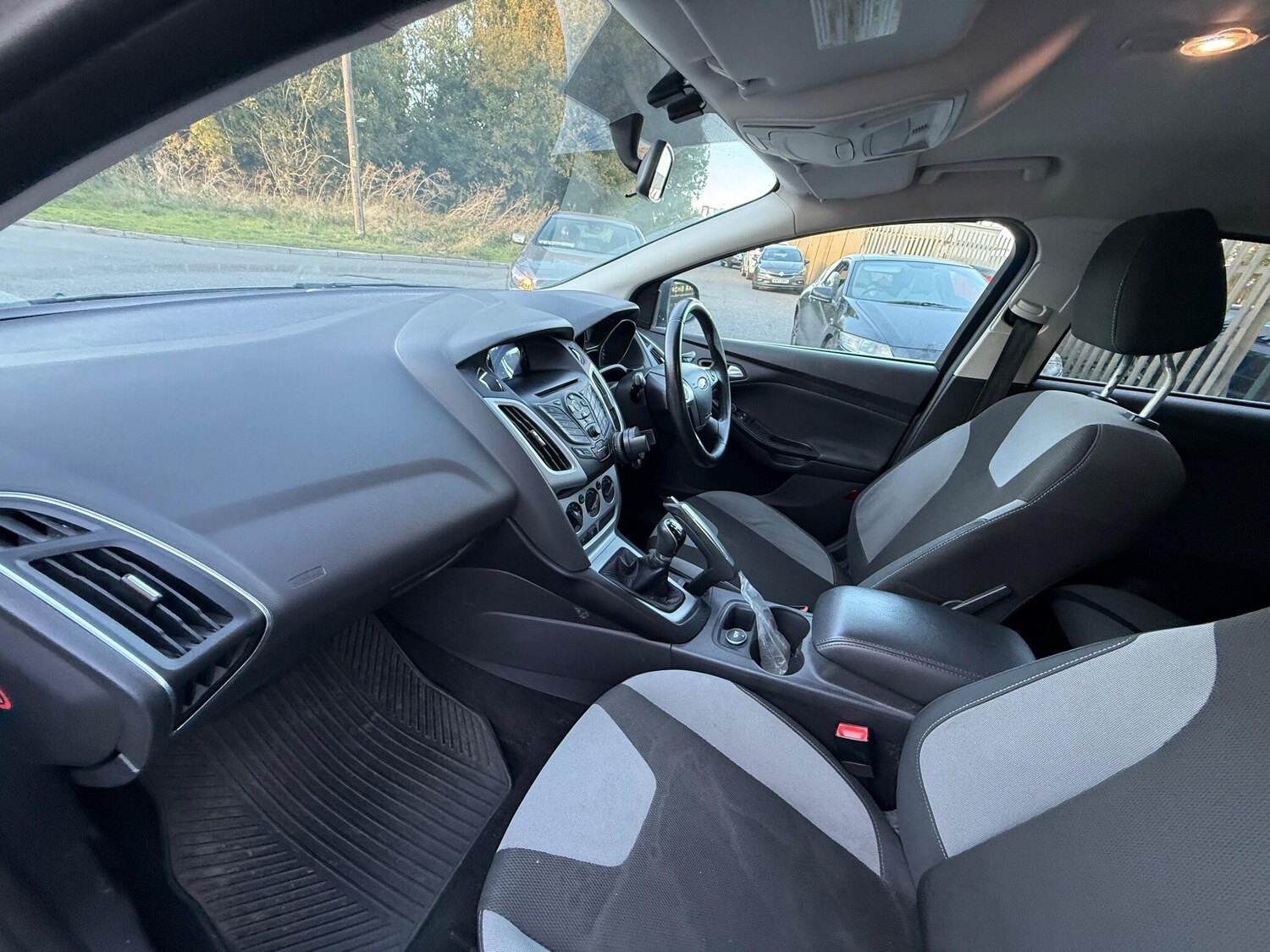 Used Ford Focus 2011 for sale - 76188759: Photo 31