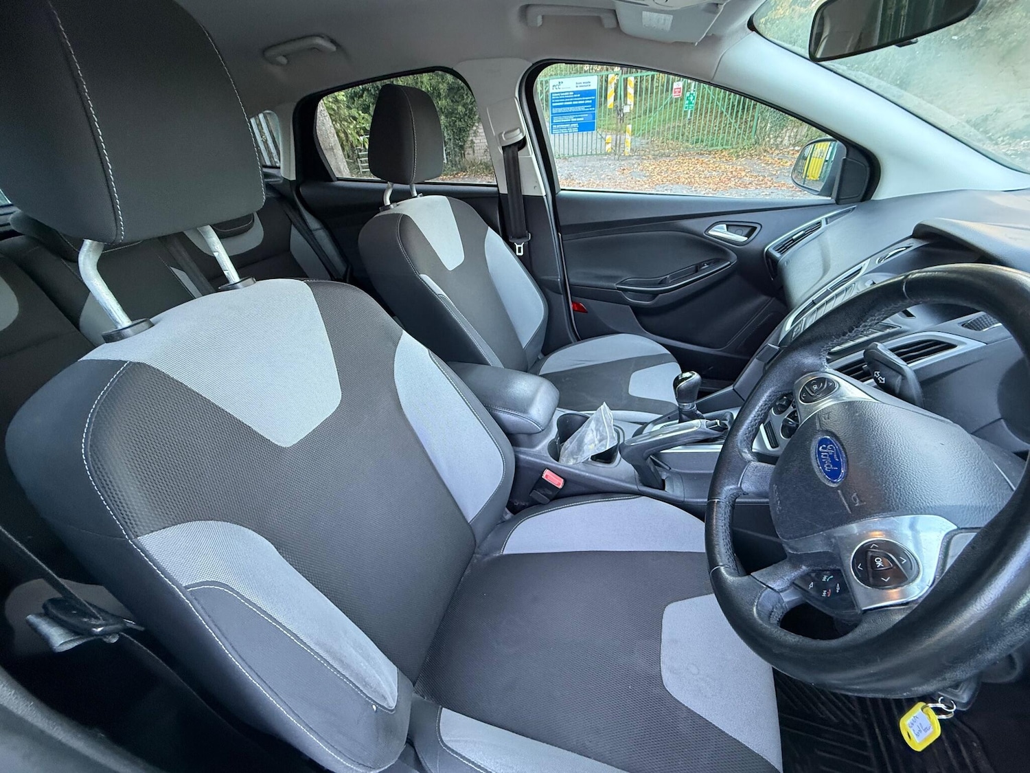 Used Ford Focus 2011 for sale - 76188759: Photo 9