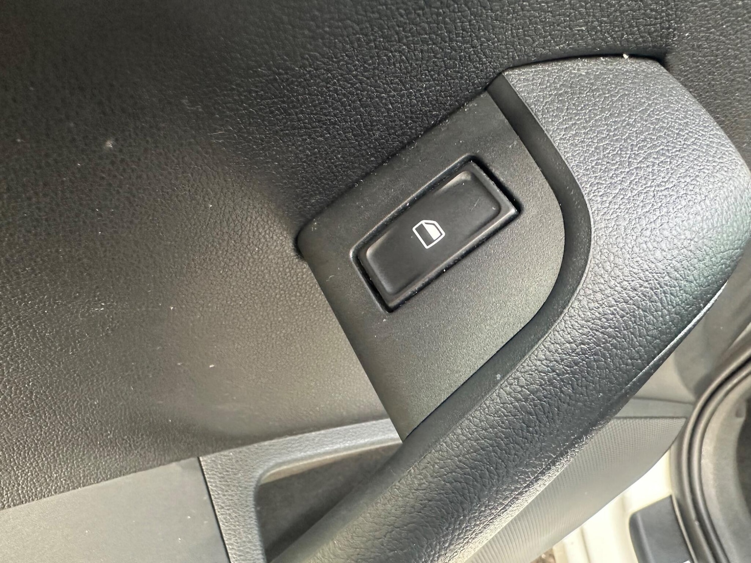 Used Skoda Octavia 2015 for sale - 76377931: Photo 27