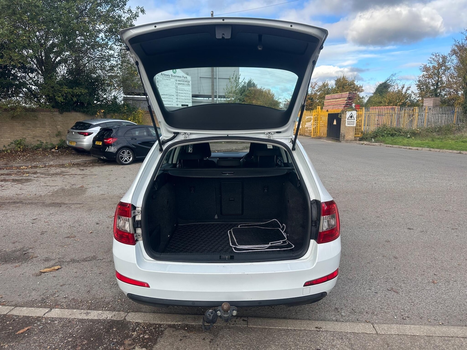 Used Skoda Octavia 2015 for sale - 76377931: Photo 44