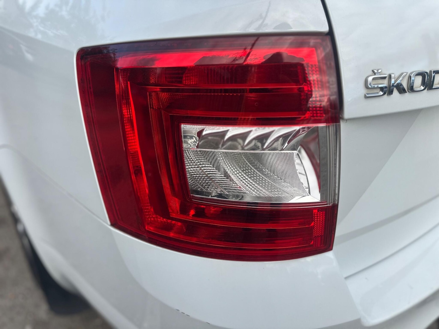 Used Skoda Octavia 2015 for sale - 76377931: Photo 49