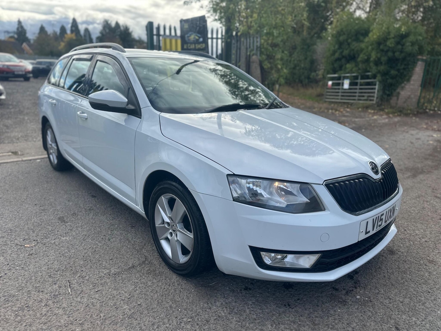 Used Skoda Octavia 2015 for sale - 76377931: Photo 5