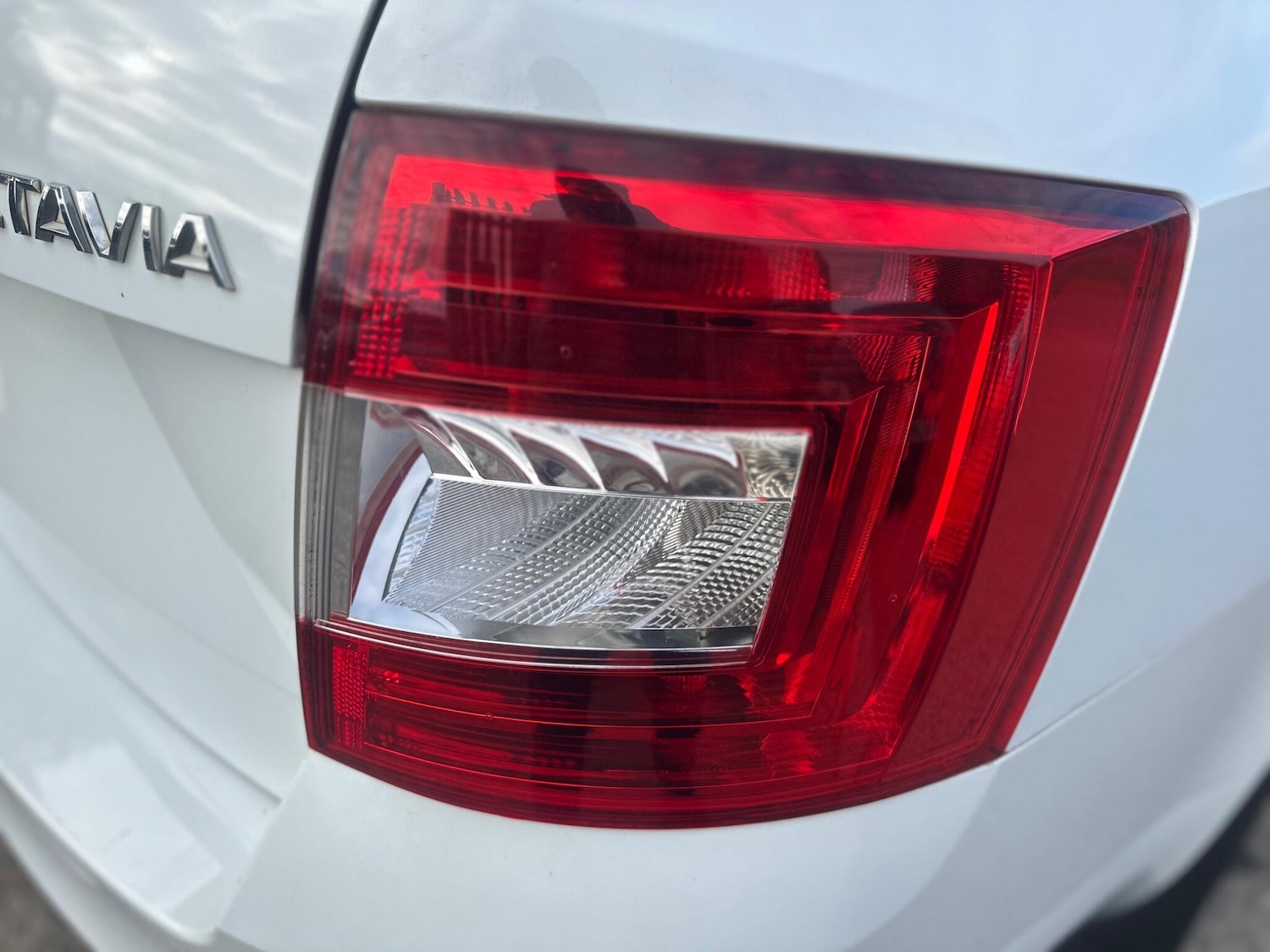 Used Skoda Octavia 2015 for sale - 76377931: Photo 50