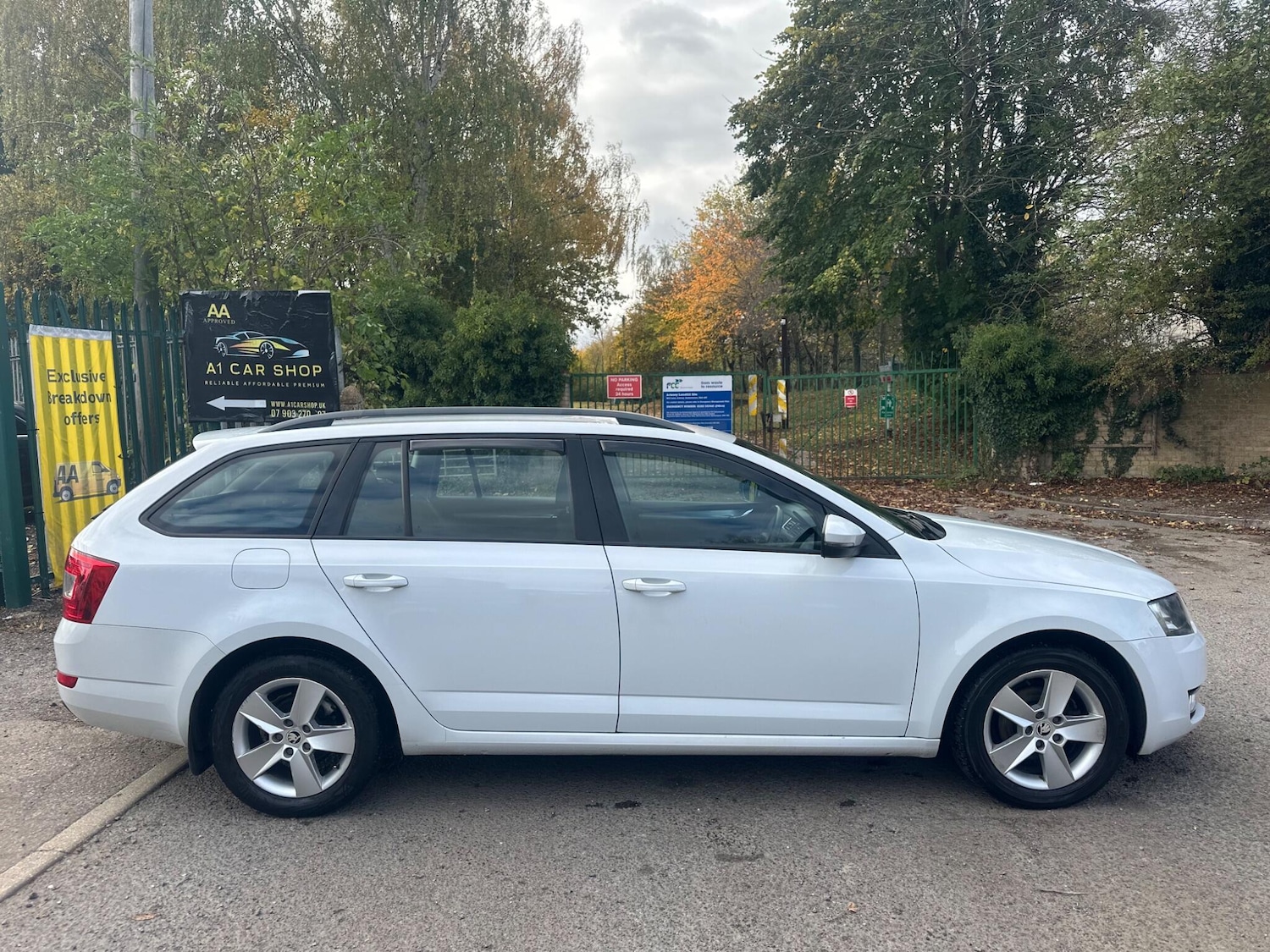 Used Skoda Octavia 2015 for sale - 76377931: Photo 8