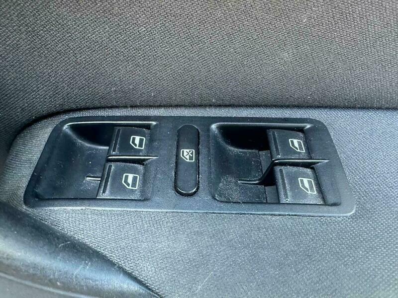 Used Volkswagen Polo 2013 for sale - 76175359: Photo 10