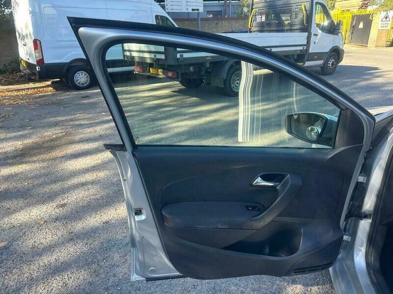 Used Volkswagen Polo 2013 for sale - 76175359: Photo 22