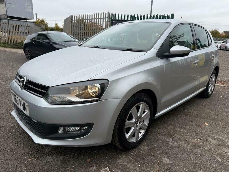 Used Volkswagen Polo 2013 for sale - 76175359: Photo 6
