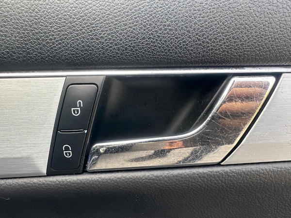 Used Mercedes-Benz C-Class 2011 for sale - 75635569: Photo 12