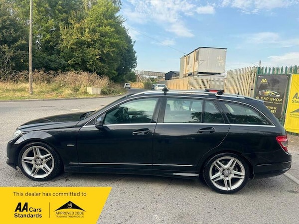 Used Mercedes-Benz C-Class 2011 for sale - 75635569: Photo 5