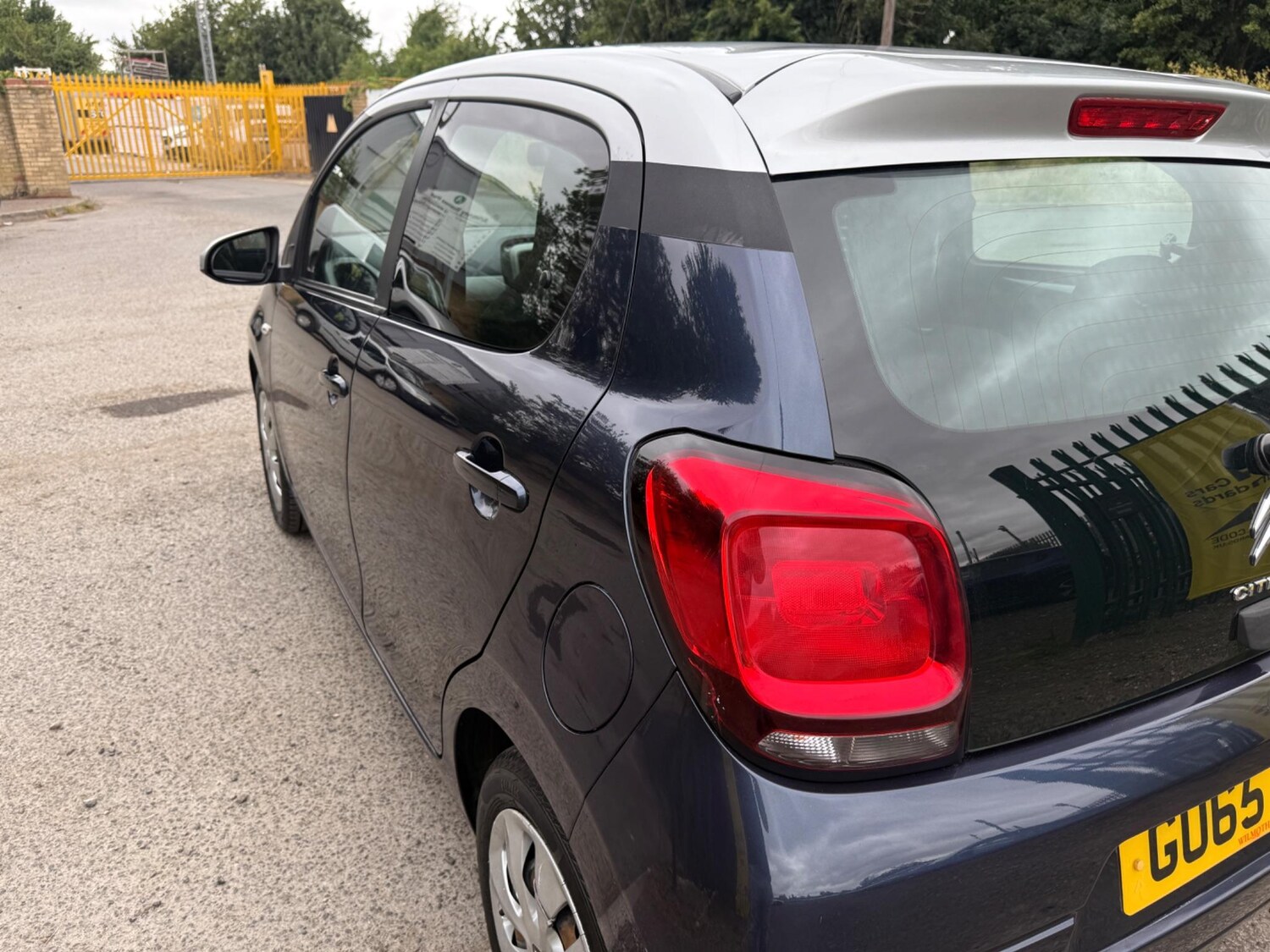 Vehicle 37