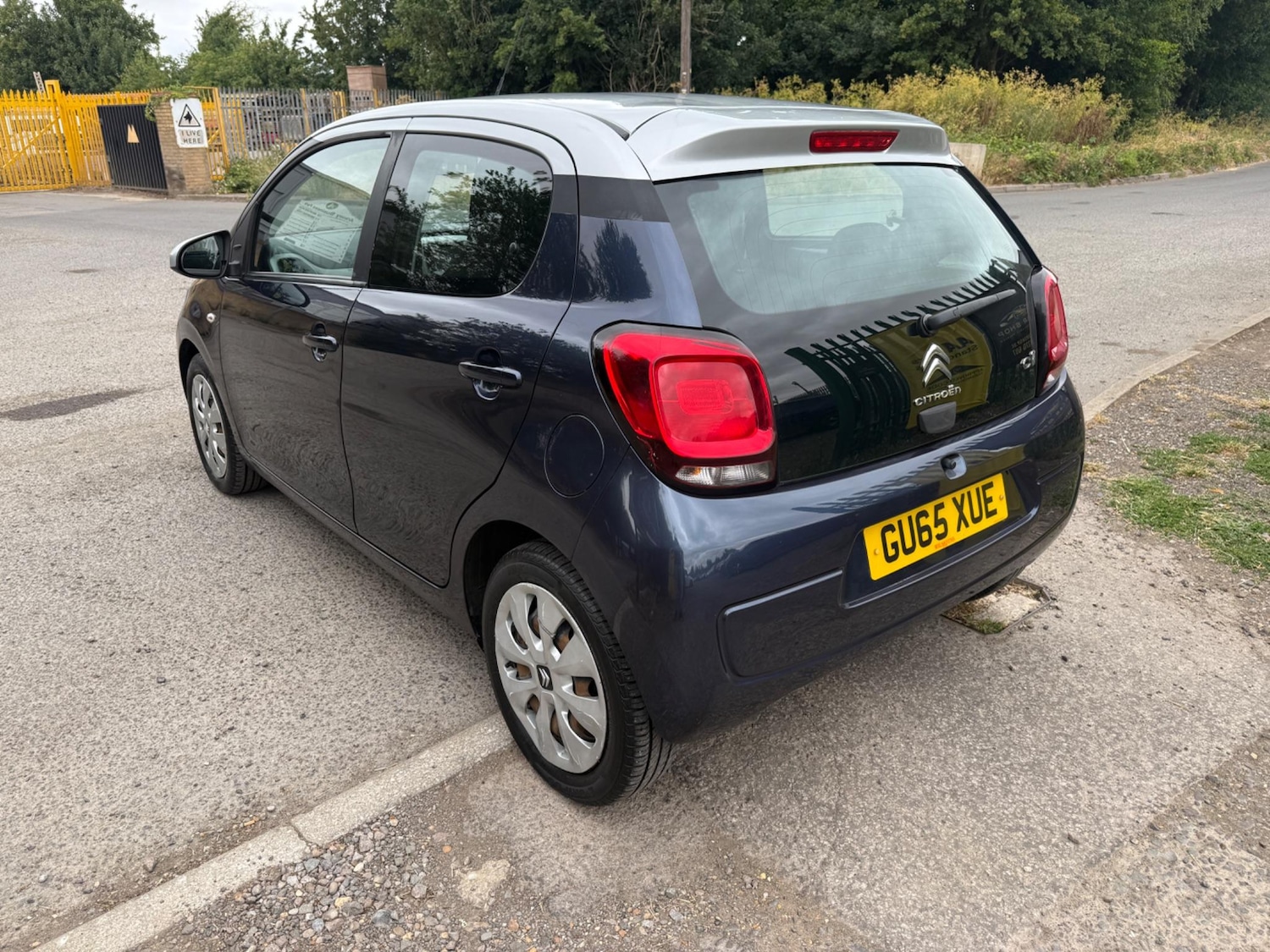 Vehicle 6