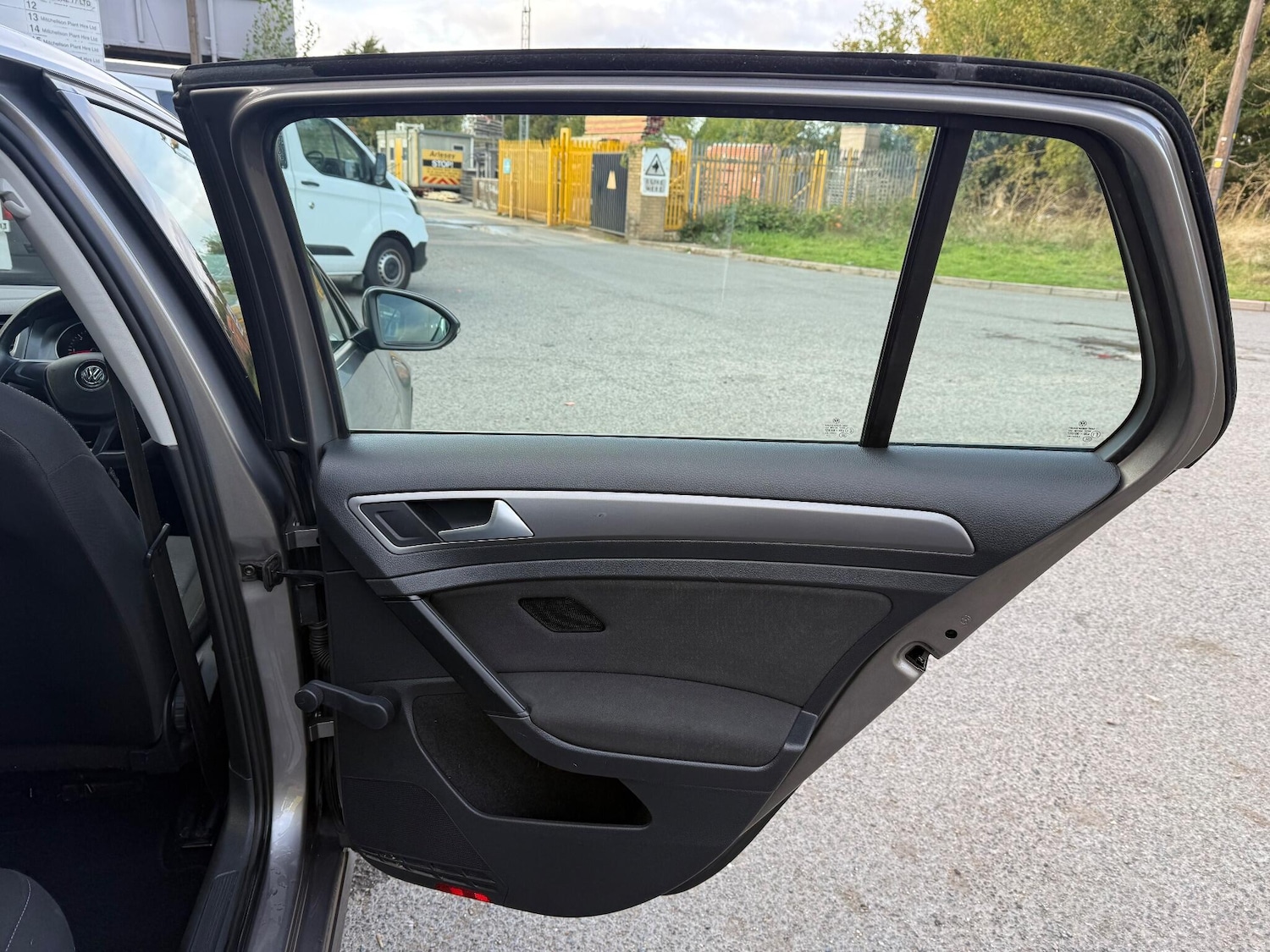 Used Volkswagen Golf 2014 for sale - 76175563: Photo 19