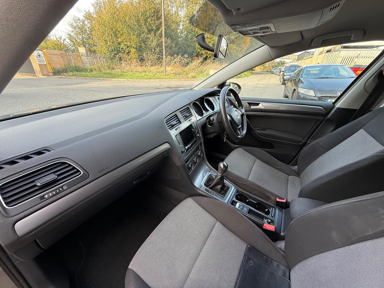 Used Volkswagen Golf 2014 for sale - 76175563: Photo 29