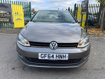 Used Volkswagen Golf 2014 for sale - 76175563: Photo