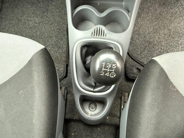 Used Peugeot 107 2011 for sale - 74726322: Photo 17