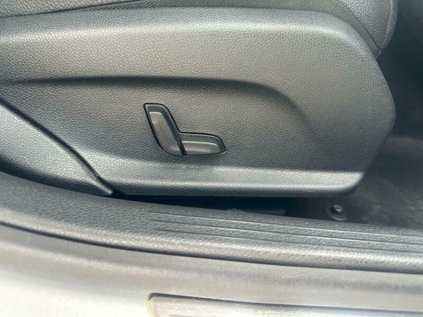 Used Mercedes-Benz C-Class 2015 for sale - 75645754: Photo 18