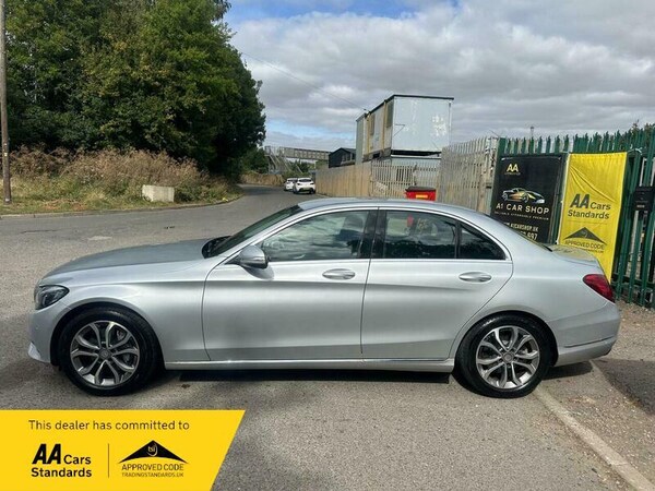 Used Mercedes-Benz C-Class 2015 for sale - 75645754: Photo 3