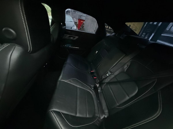 Used Jaguar XF 2015 for sale - 76284281: Photo 30