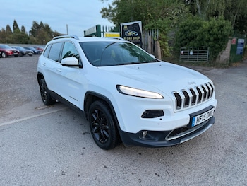 Used Jeep Cherokee 2015 for sale - 75858179: Photo