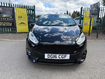 Used Ford Fiesta 2016 for sale - 75904461: Photo
