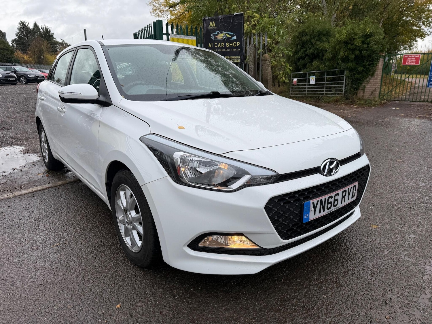 Used Hyundai i20 2016 for sale - 76361247: Photo 1