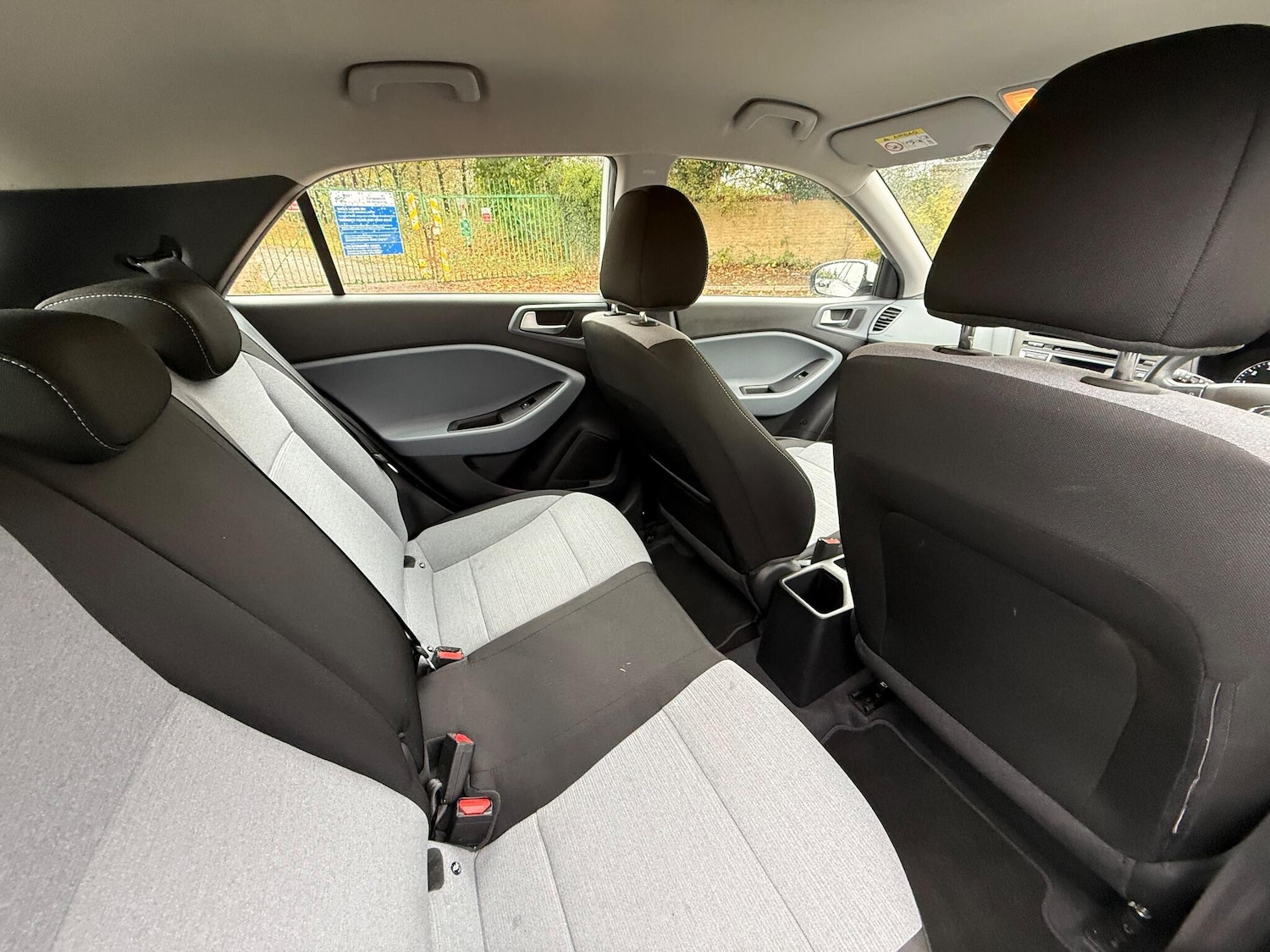 Used Hyundai i20 2016 for sale - 76361247: Photo 23