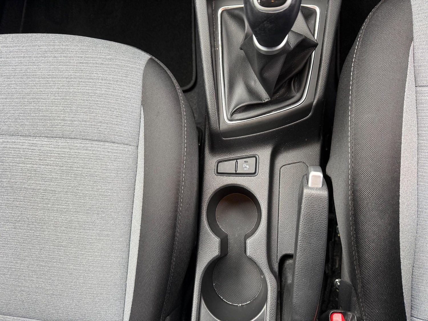 Used Hyundai i20 2016 for sale - 76361247: Photo 25