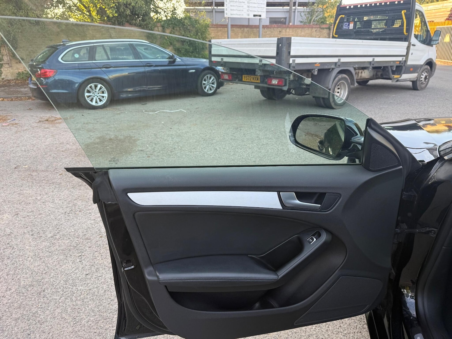 Vehicle 33