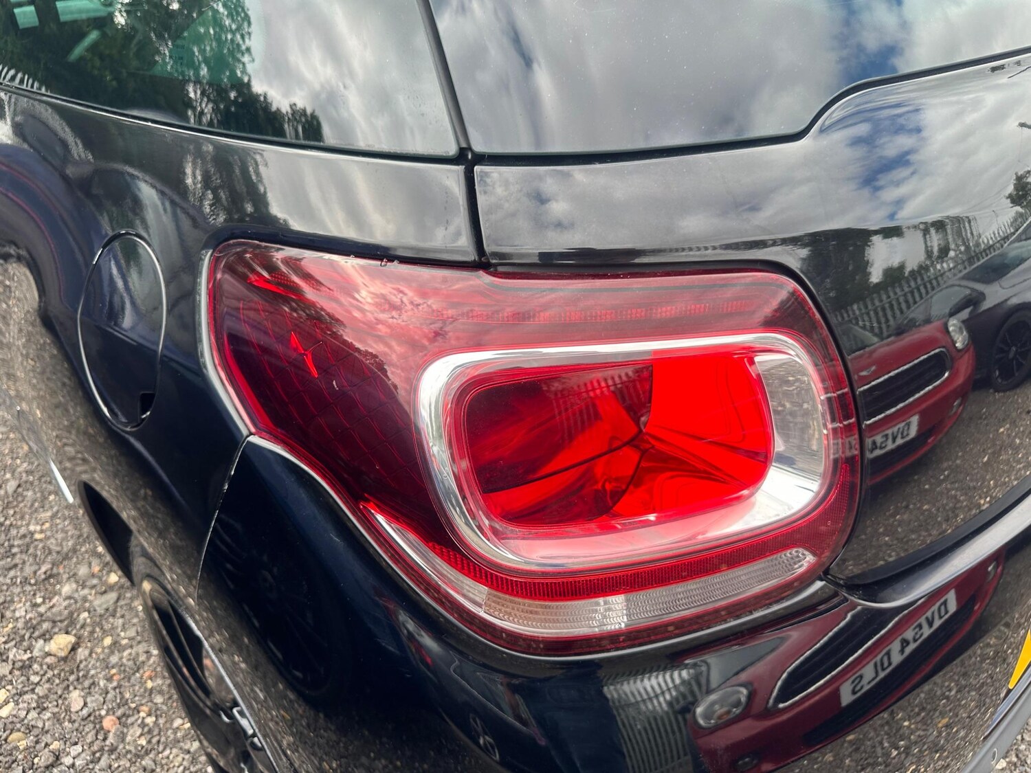 Vehicle 28