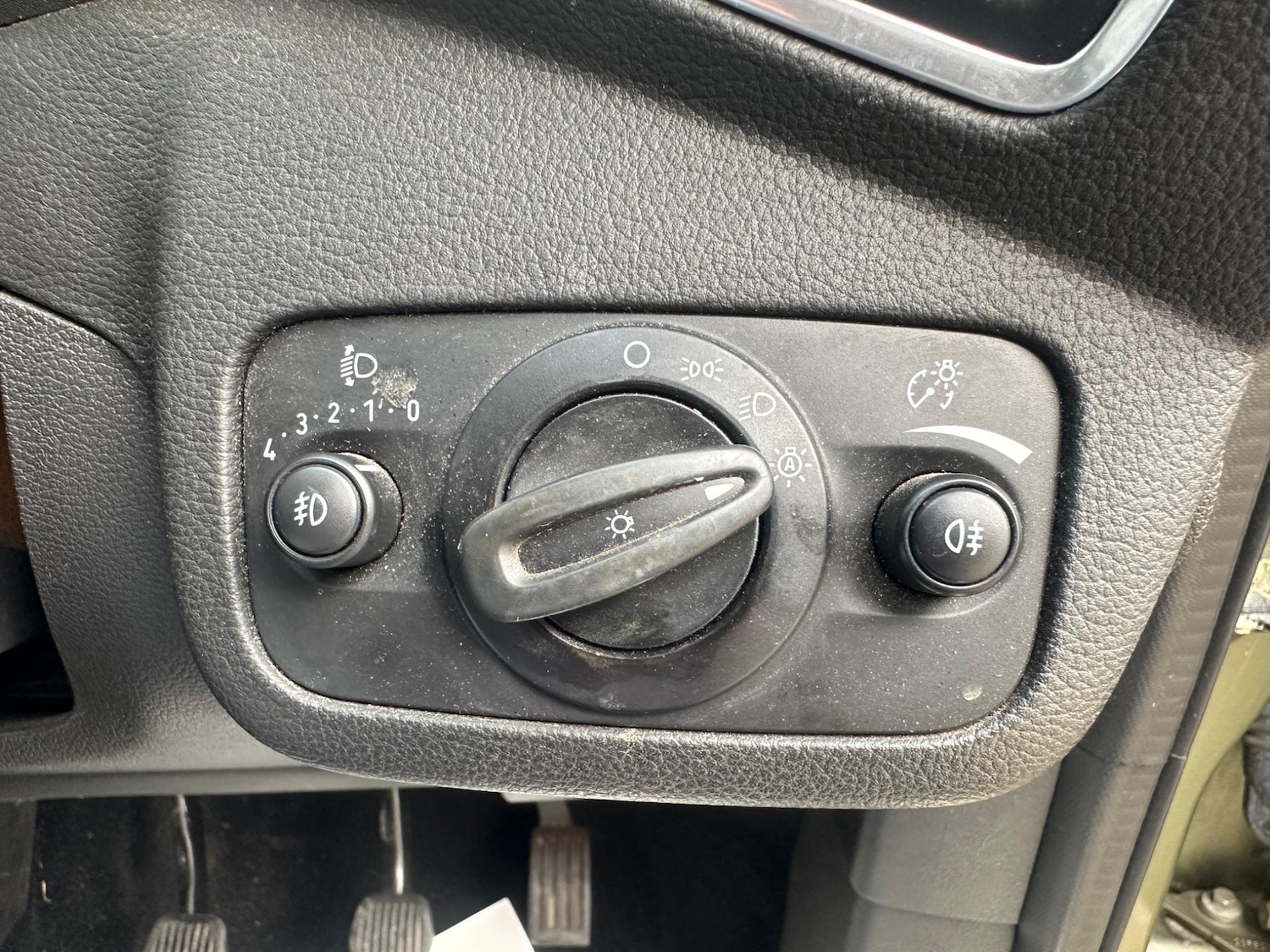 Vehicle 32