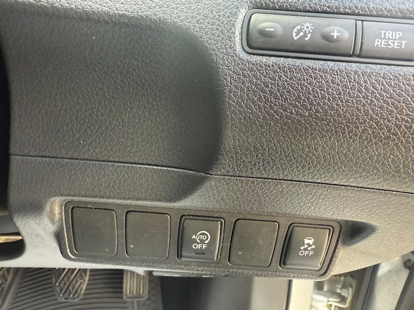 Used Nissan Pulsar 2015 for sale - 75448660: Photo 14