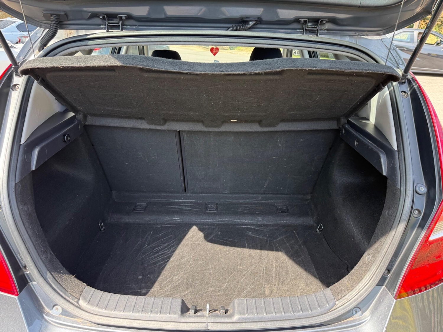 Vehicle 28