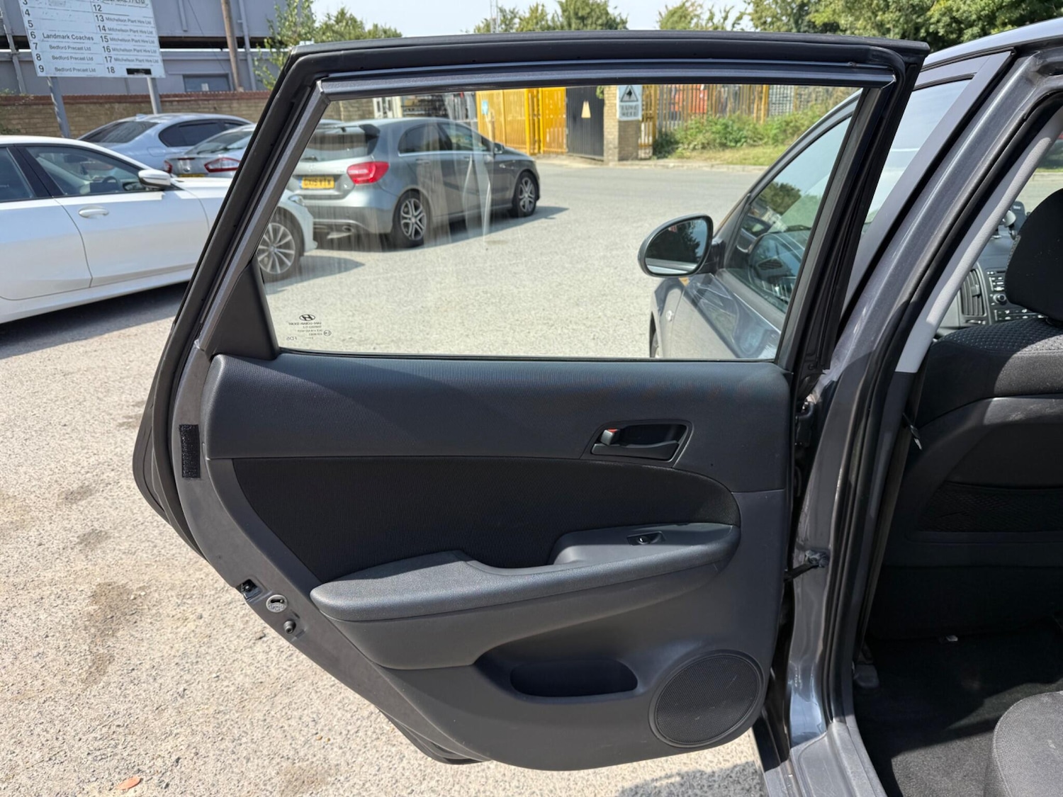 Vehicle 33