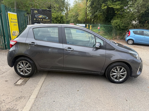 Used Toyota Yaris 2017 for sale - 76013801: Photo 10
