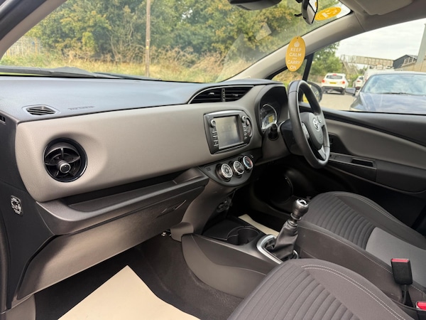 Used Toyota Yaris 2017 for sale - 76013801: Photo 42