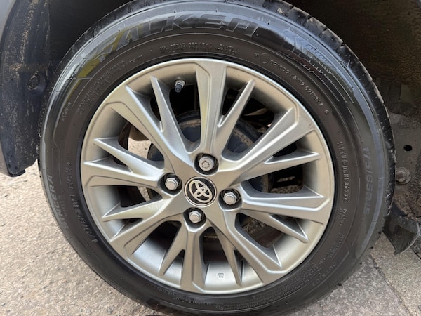 Used Toyota Yaris 2017 for sale - 76013801: Photo 46