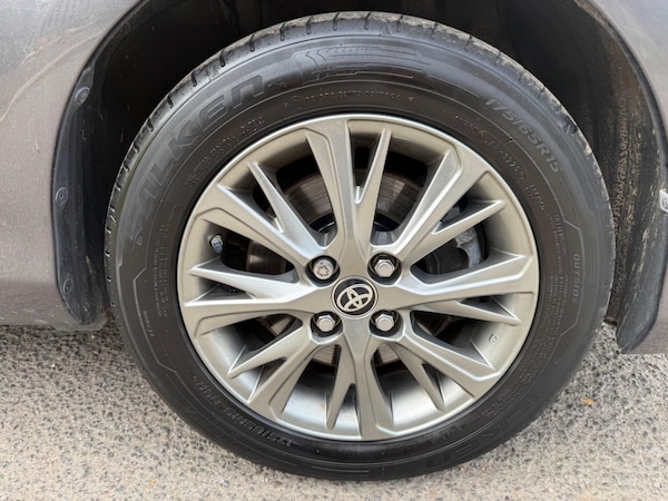 Used Toyota Yaris 2017 for sale - 76013801: Photo 47