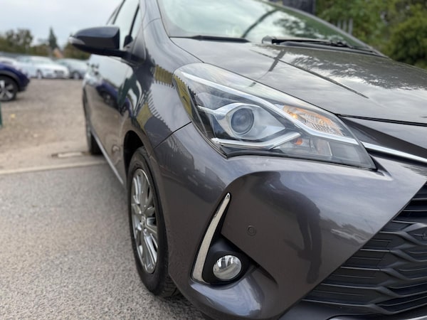 Used Toyota Yaris 2017 for sale - 76013801: Photo 48