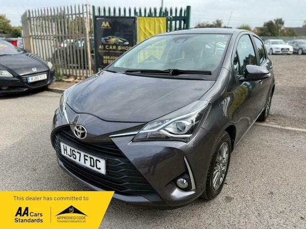 Used Toyota Yaris 2017 for sale - 76013801: Photo 4
