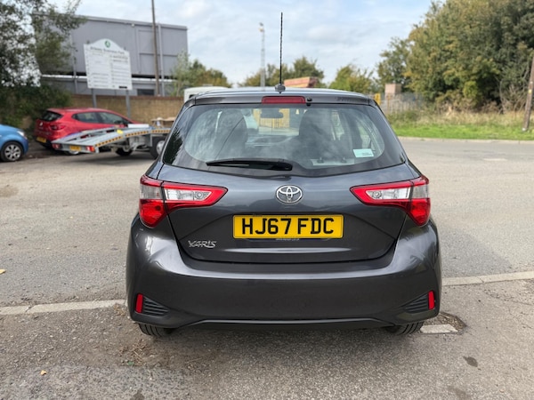 Used Toyota Yaris 2017 for sale - 76013801: Photo 7